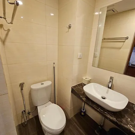 Newly Built Apartment Studio Nagoya Thamrin City Blok A Exterior photo